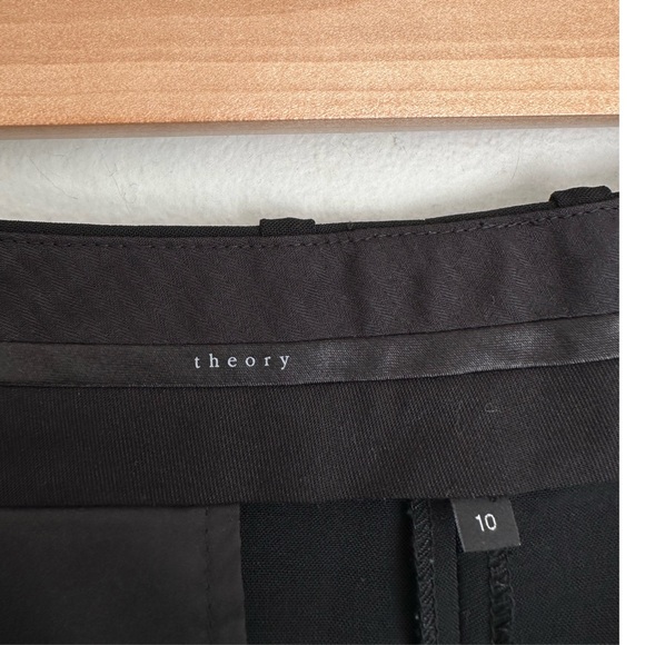 Theory • Louse Urban Trouser Pants in Black - Picture 7 of 7
